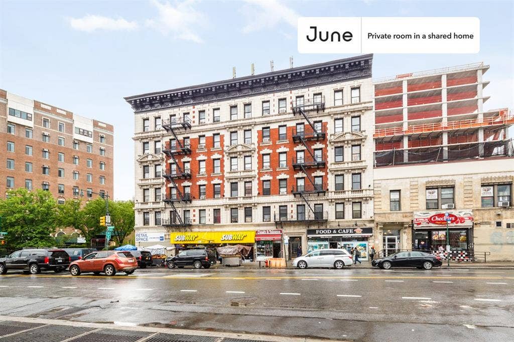 4 BR in New York City