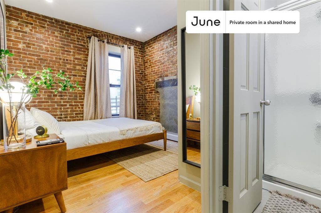 4 BR in New York City