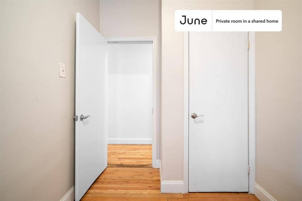 4 BR in New York City