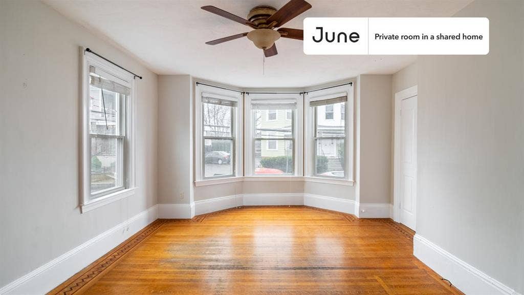 3 BR in Boston