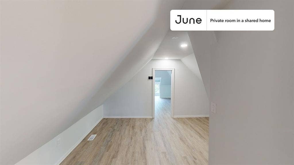4 BR in Chicago