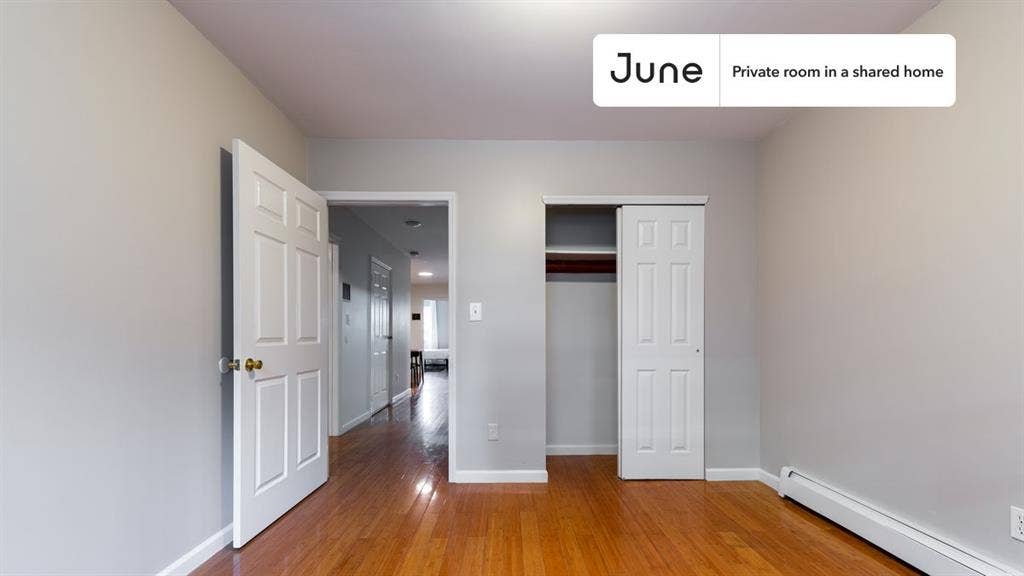 4 BR in New York City