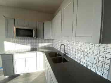 Peaceful, FurnishedRoom w/ bathroom