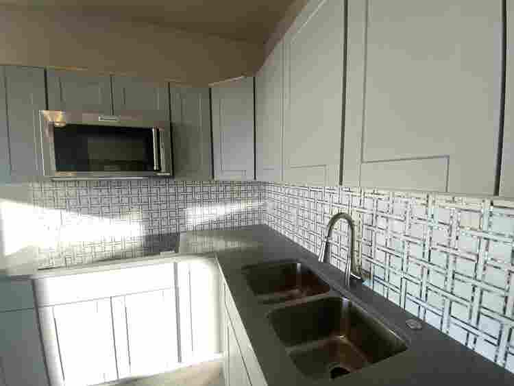 Peaceful, FurnishedRoom w/ bathroom