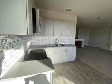 Peaceful, FurnishedRoom w/ bathroom