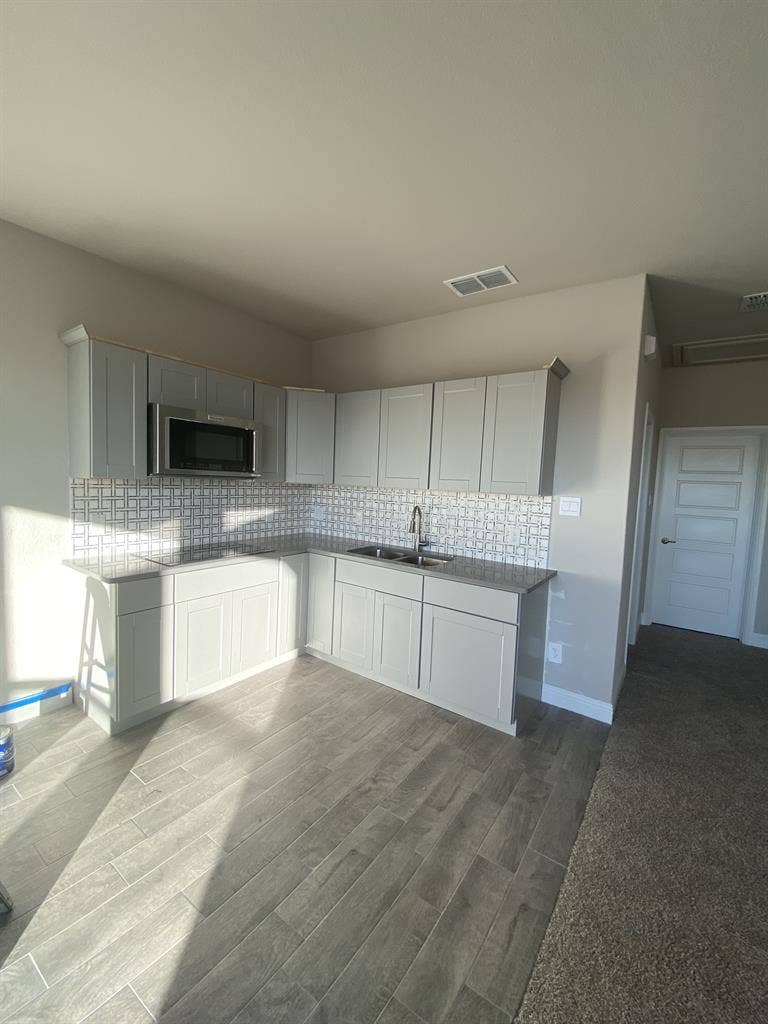 Peaceful, FurnishedRoom w/ bathroom