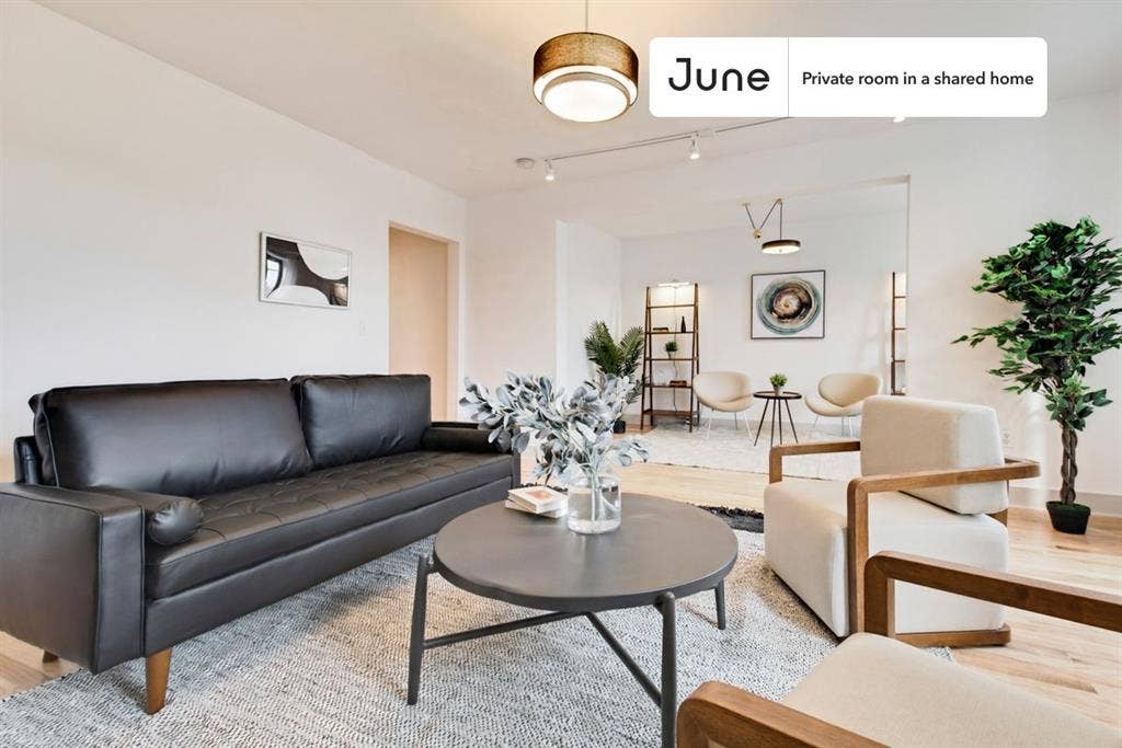 4 BR in New York City
