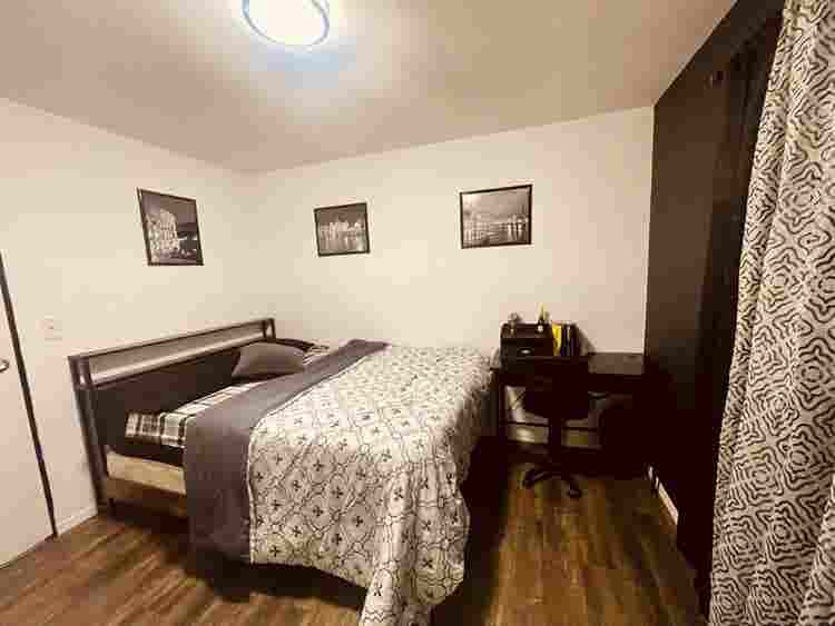 Spacious Room