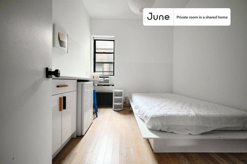 3 BR in New York City