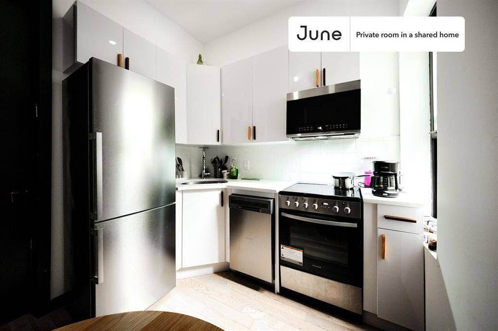 3 BR in New York City