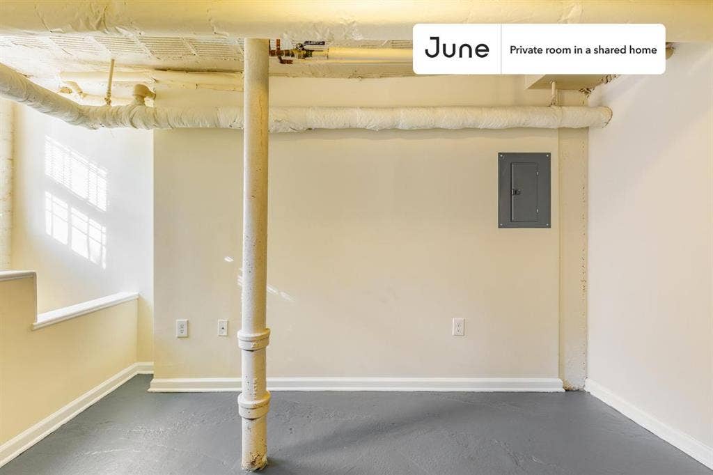 4 BR in Washington DC