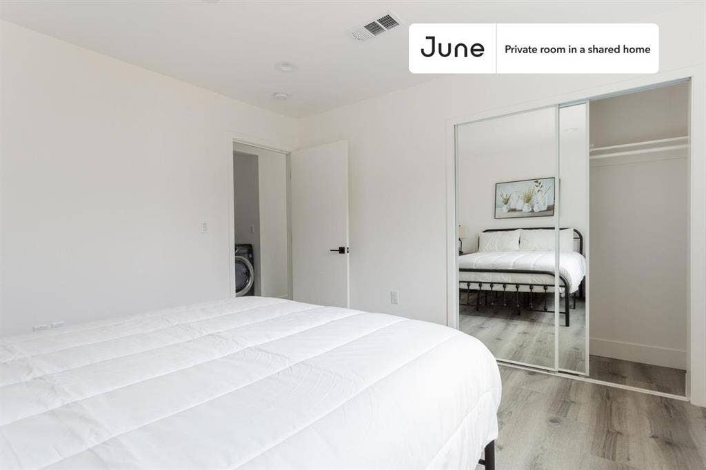 4 BR in Los Angeles