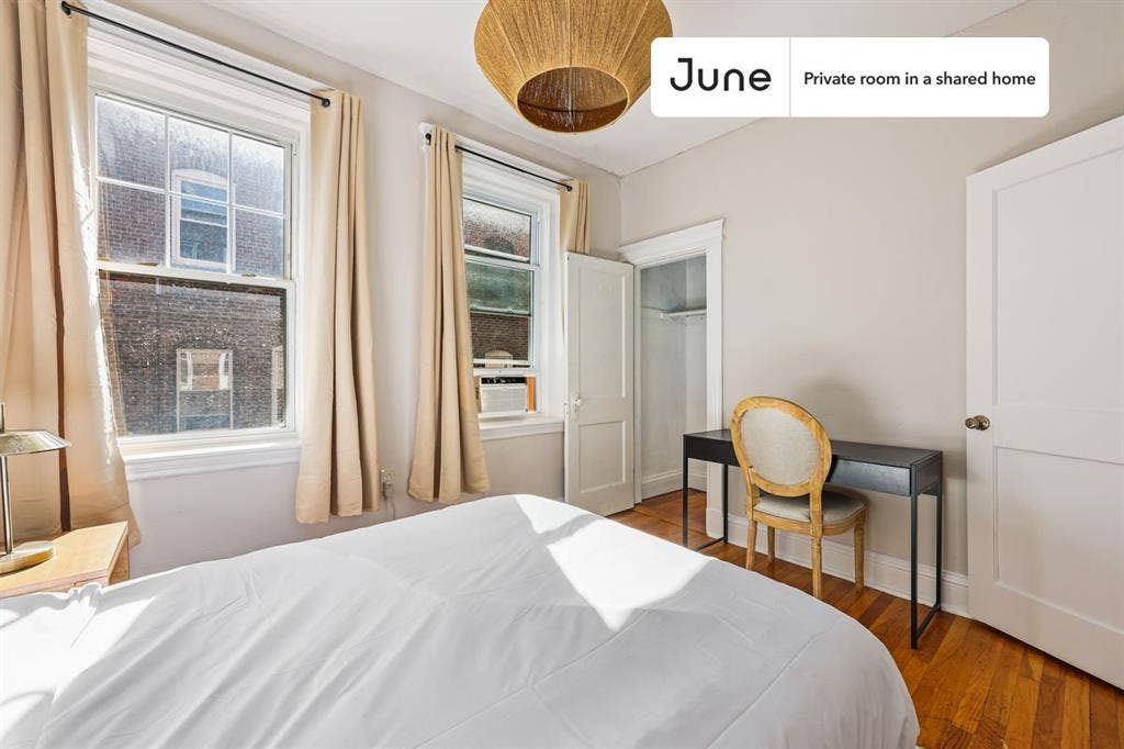 3 BR in Boston
