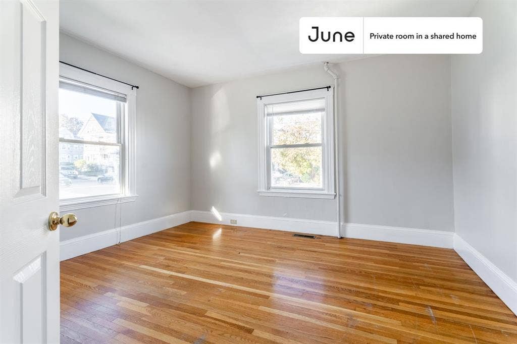 3 BR in Boston