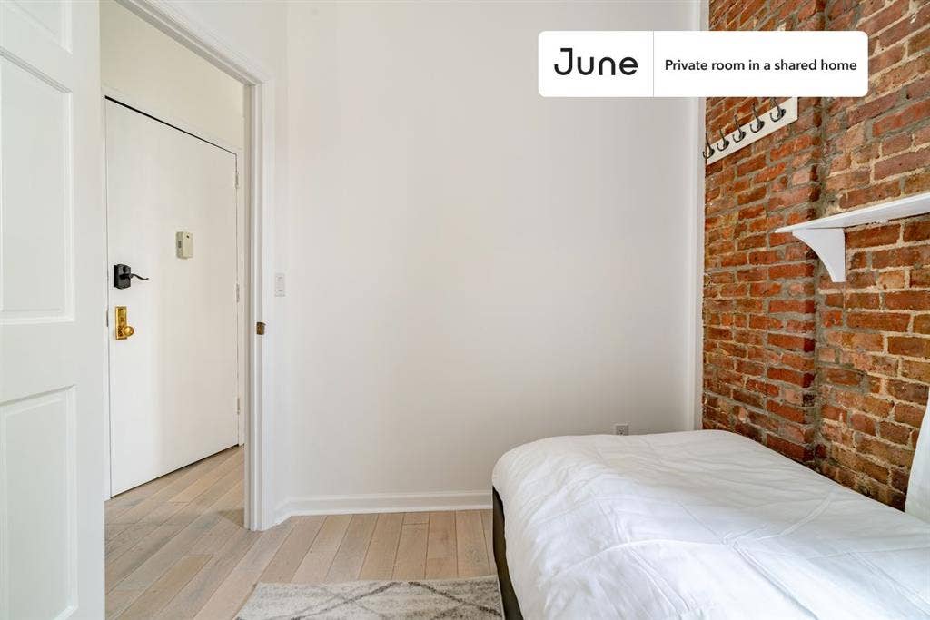 4 BR in New York City