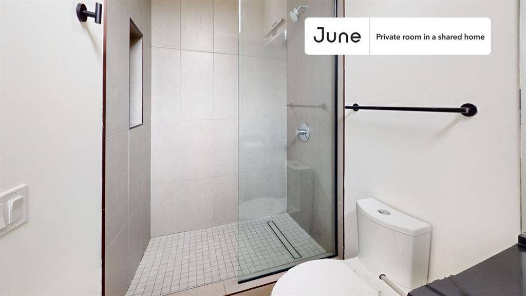 4 BR in Chicago