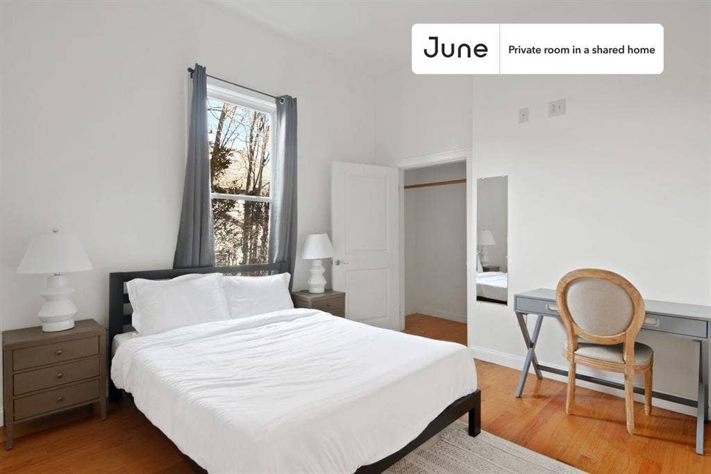4 BR in Boston