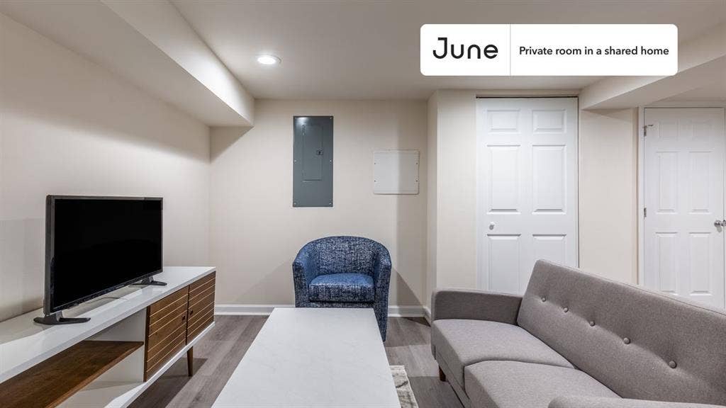 4 BR in Washington DC