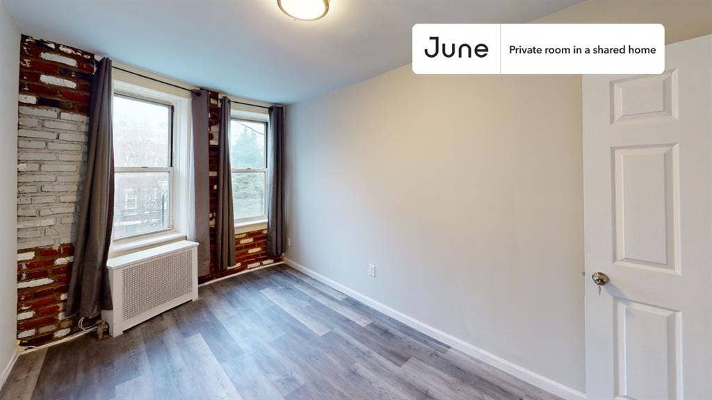 3 BR in New York City
