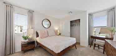 Master bedroom available for rent