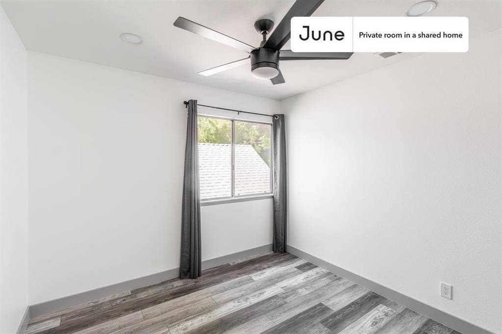 3 BR in Los Angeles