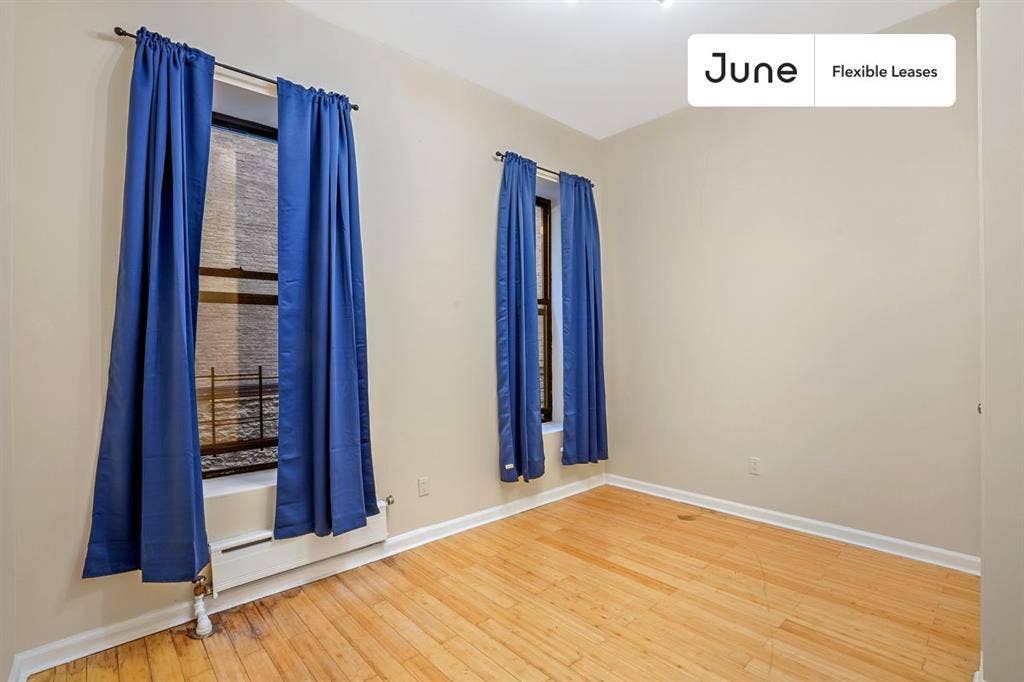 2 BR in New York City