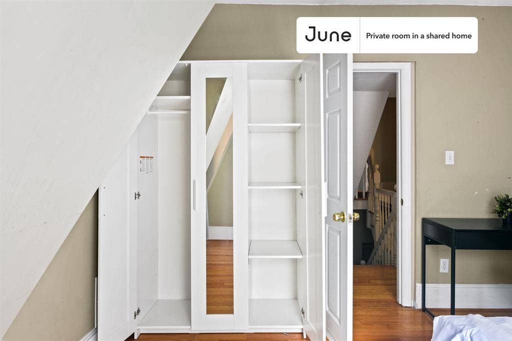 6 BR in Boston
