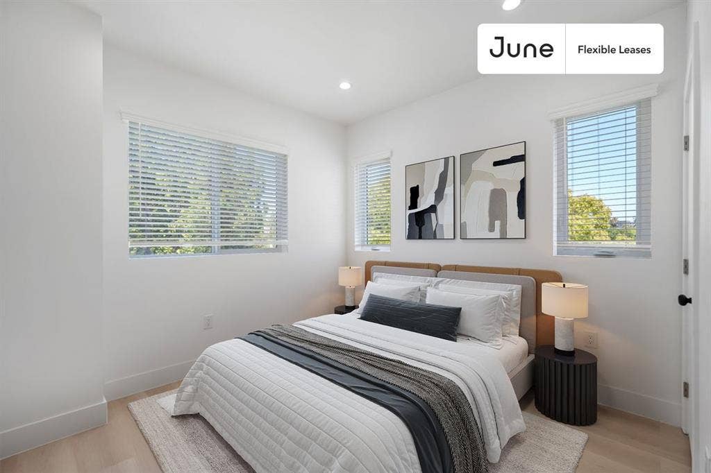 4 BR in Los Angeles