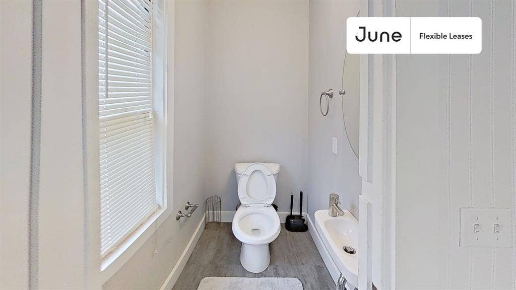 4 BR in Boston
