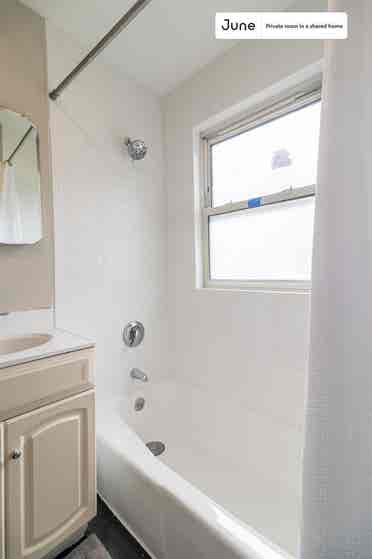 4 BR in Boston