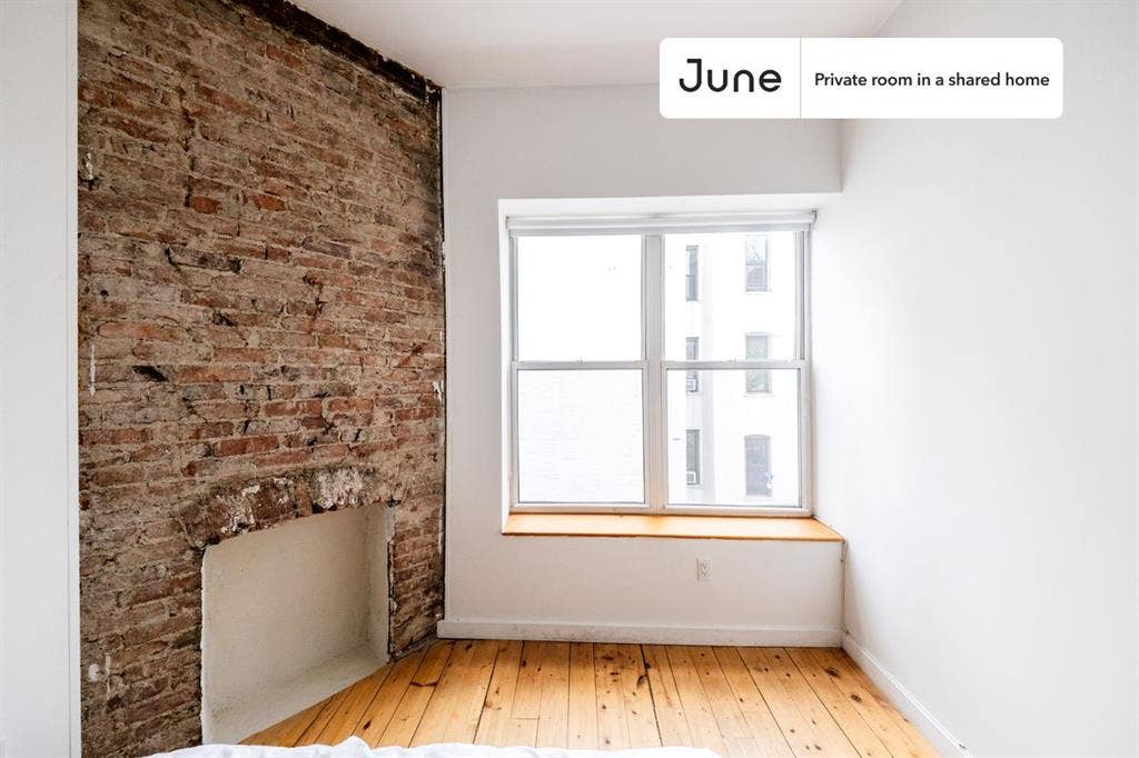 6 BR in New York City