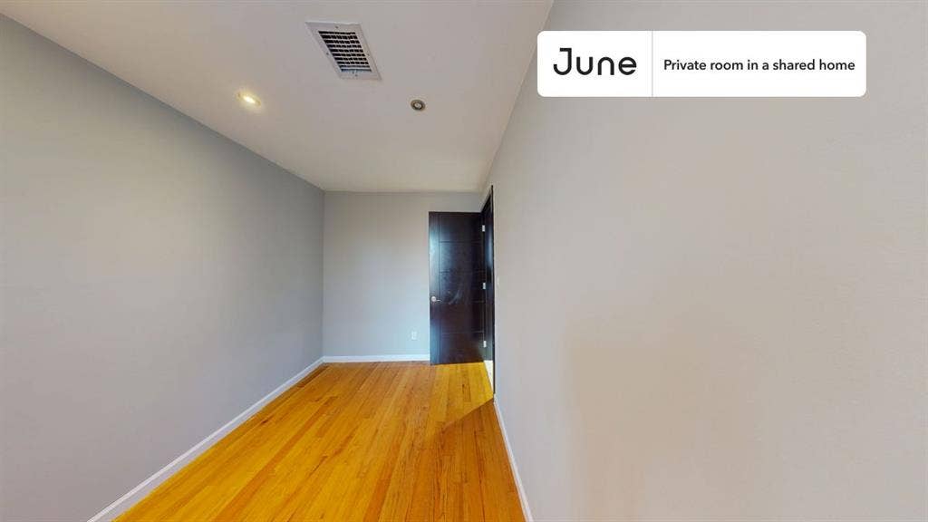 4 BR in New York City