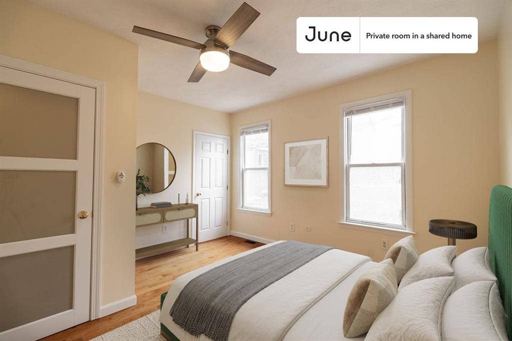3 BR in Boston
