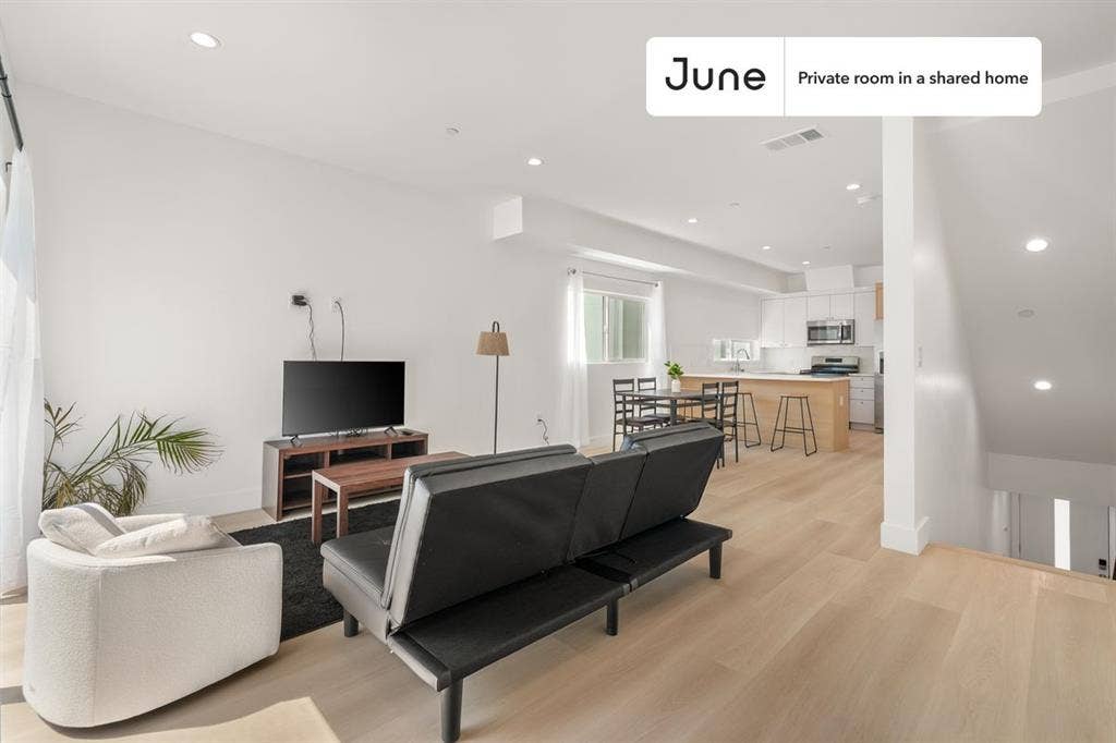 5 BR in Los Angeles