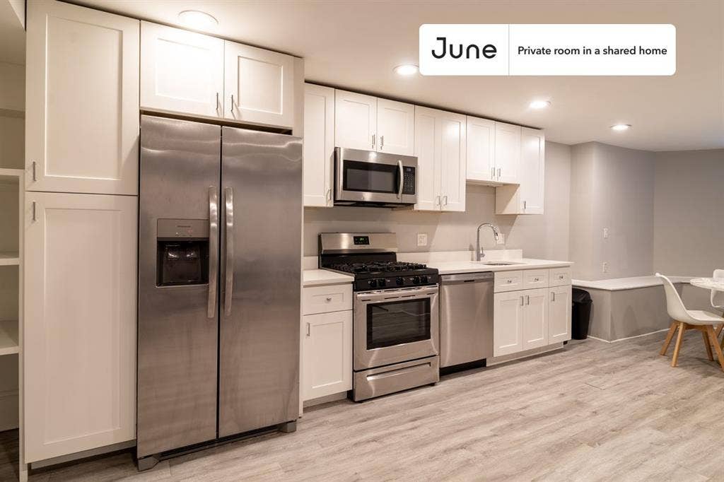 4 BR in Boston