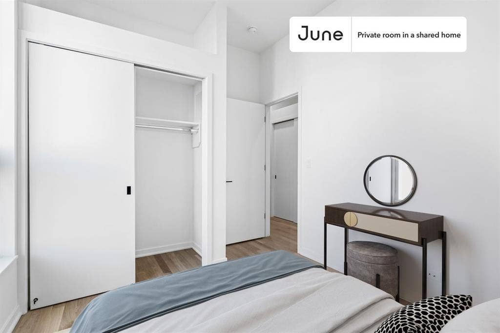 4 BR in Chicago