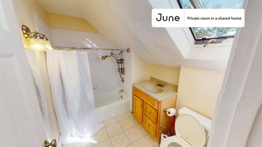 6 BR in Boston