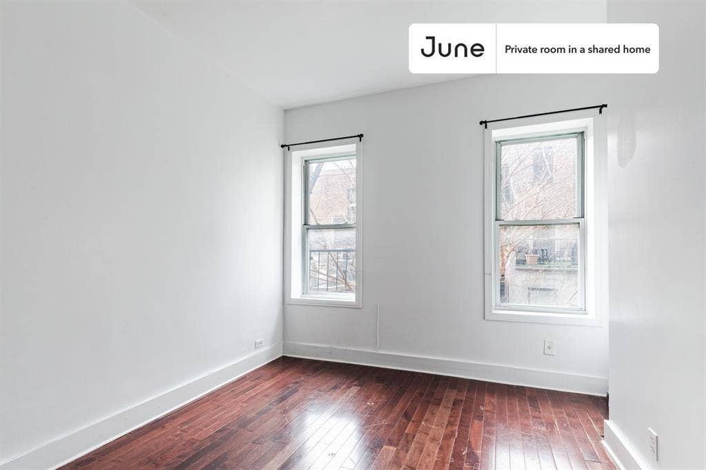 3 BR in New York City