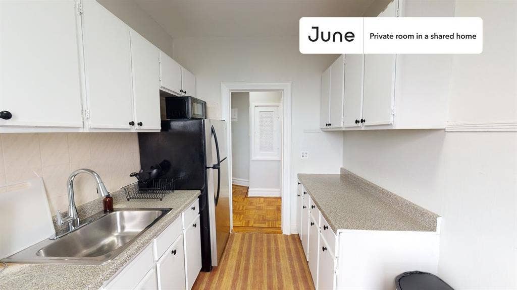 2 BR in New York City