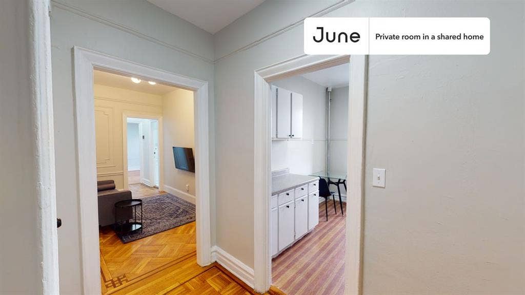 2 BR in New York City