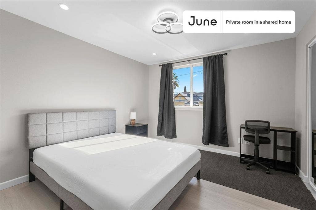 5 BR in Los Angeles