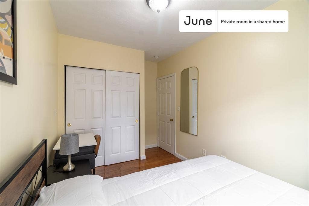 3 BR in Boston