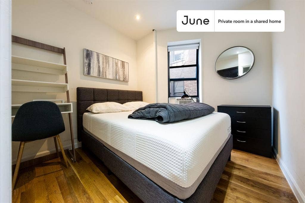 4 BR in New York City
