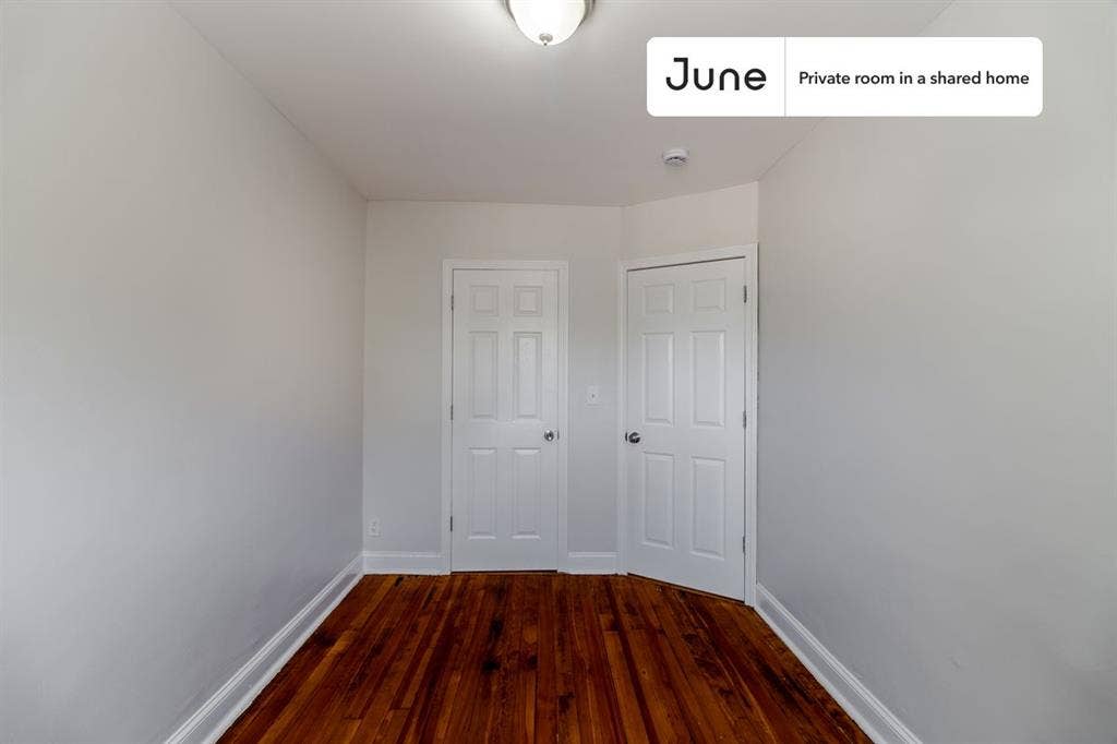 4 BR in Boston