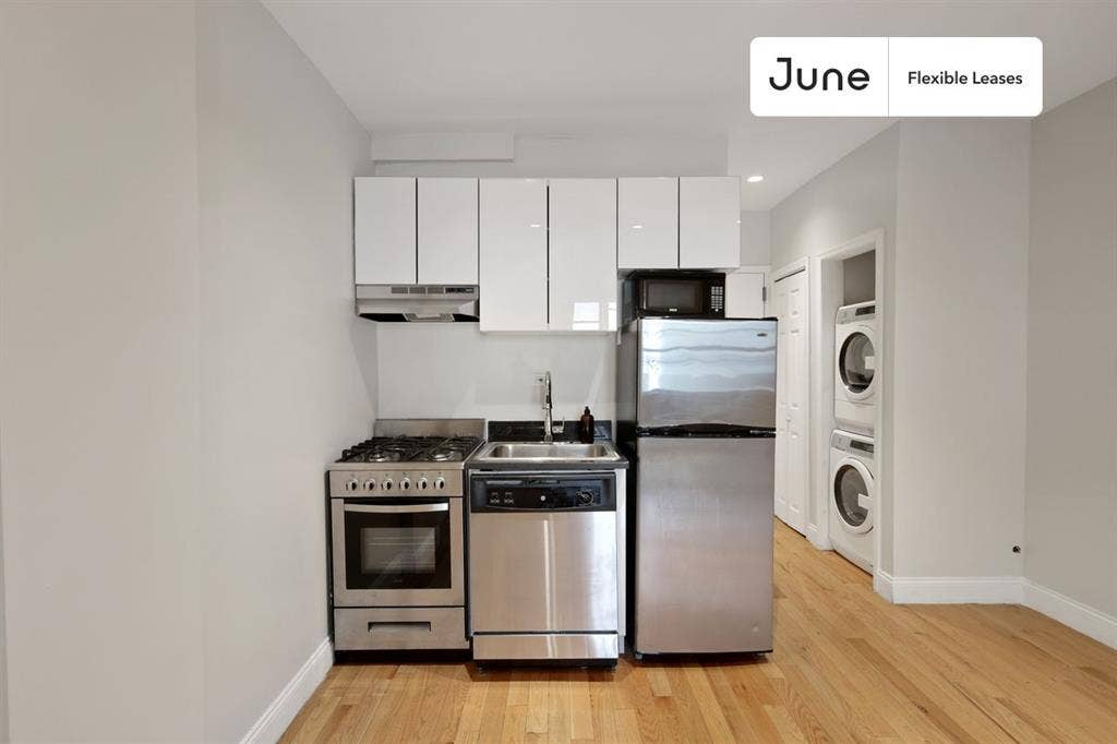 1 BR in New York City
