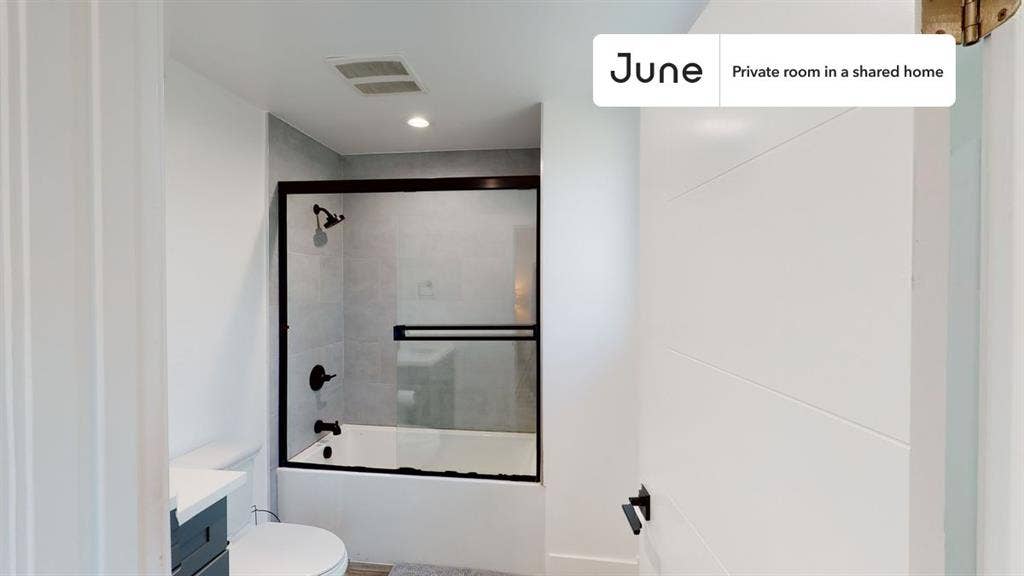 4 BR in Los Angeles