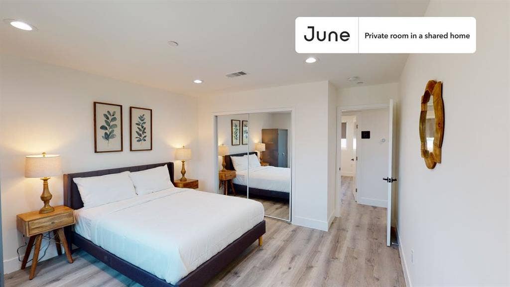 4 BR in Los Angeles