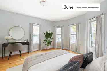 4 BR in Boston