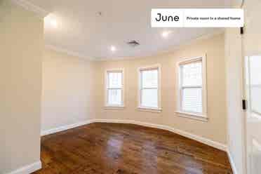 4 BR in Boston