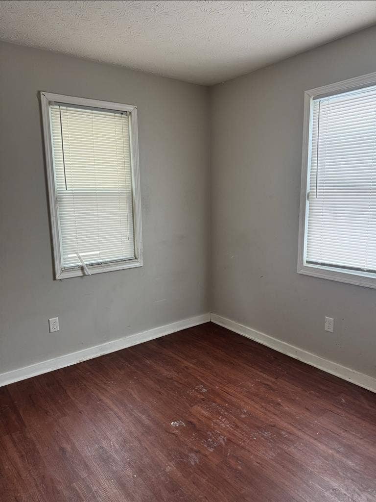Private rooms for rent